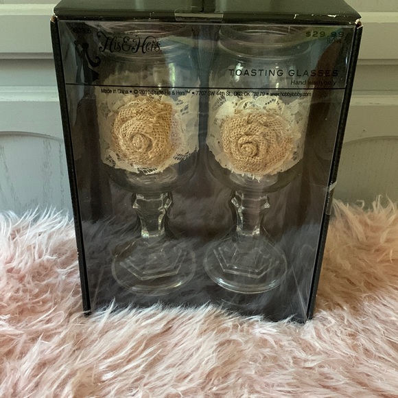 Two toasting 🥂 glasses redneck wine 🍷 glasses - Picture 1 of 5